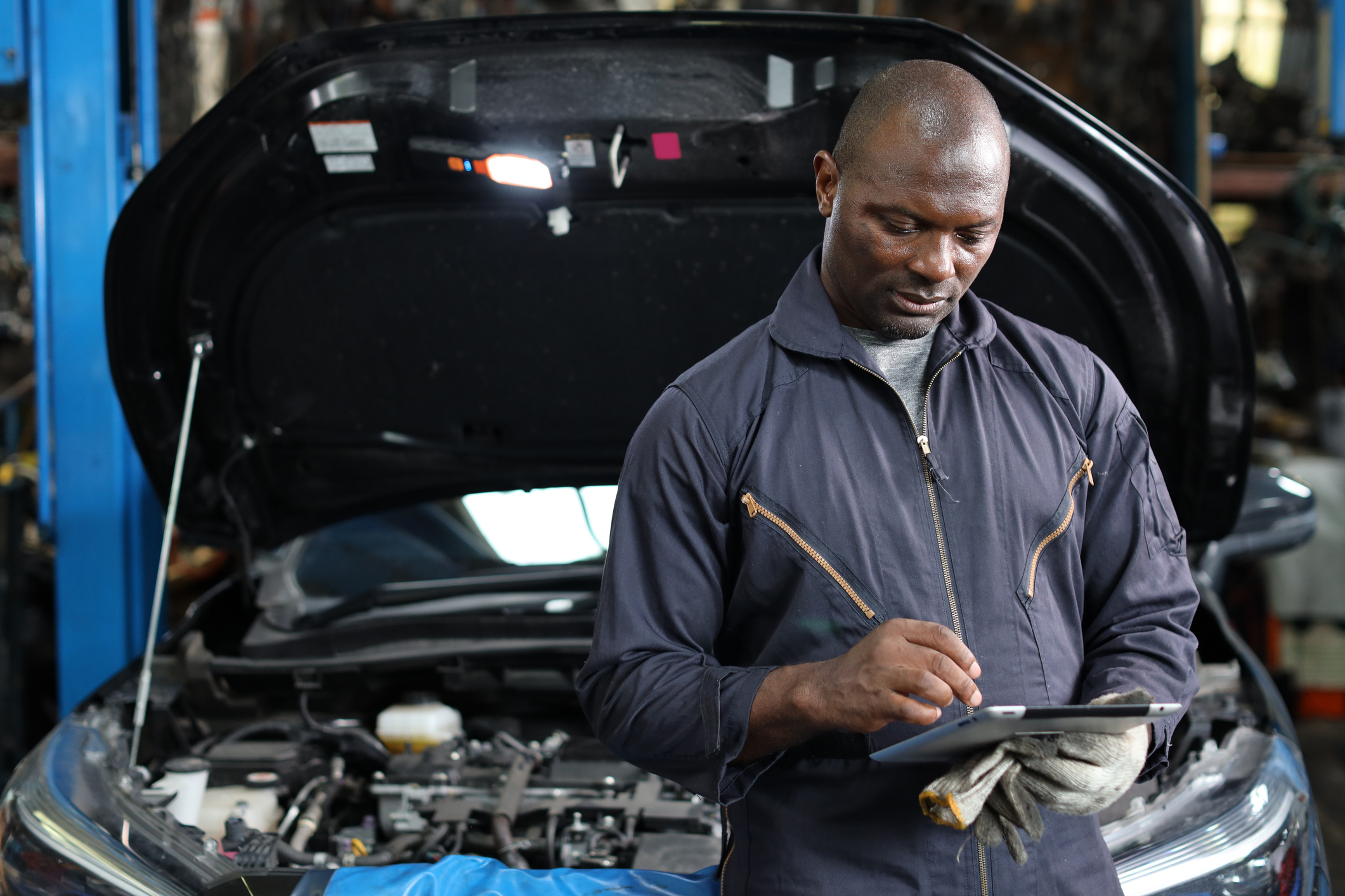 Man technician car